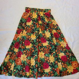 Adorable vintage floral skirt!